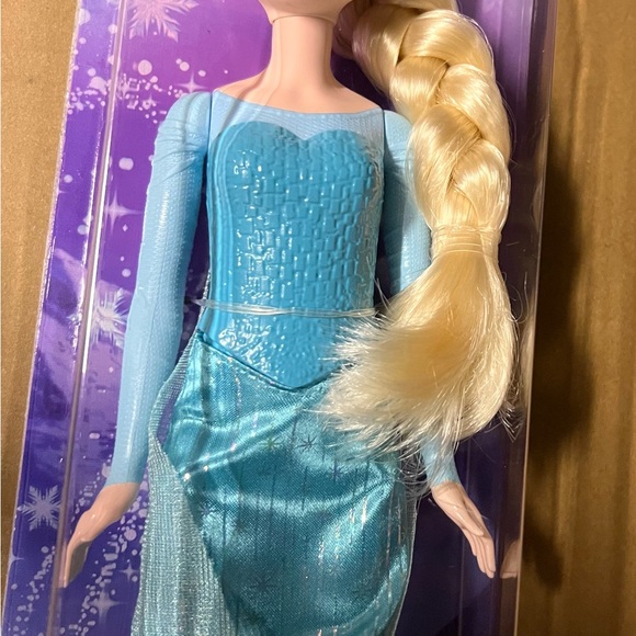 Frozen Elsa and Anna Mattell Doll Set New - Picture 3 of 4